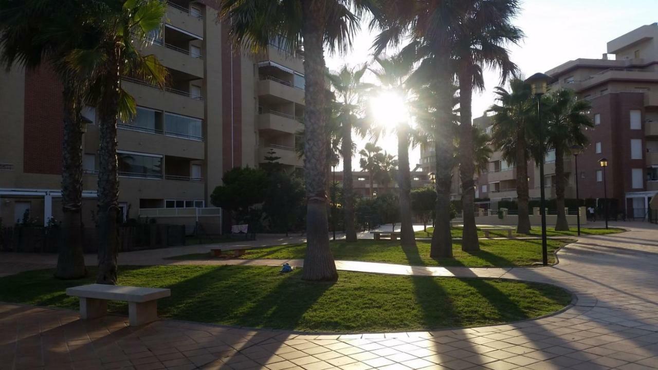 Primera Linea De Playa Рокетас-де-Мар Экстерьер фото